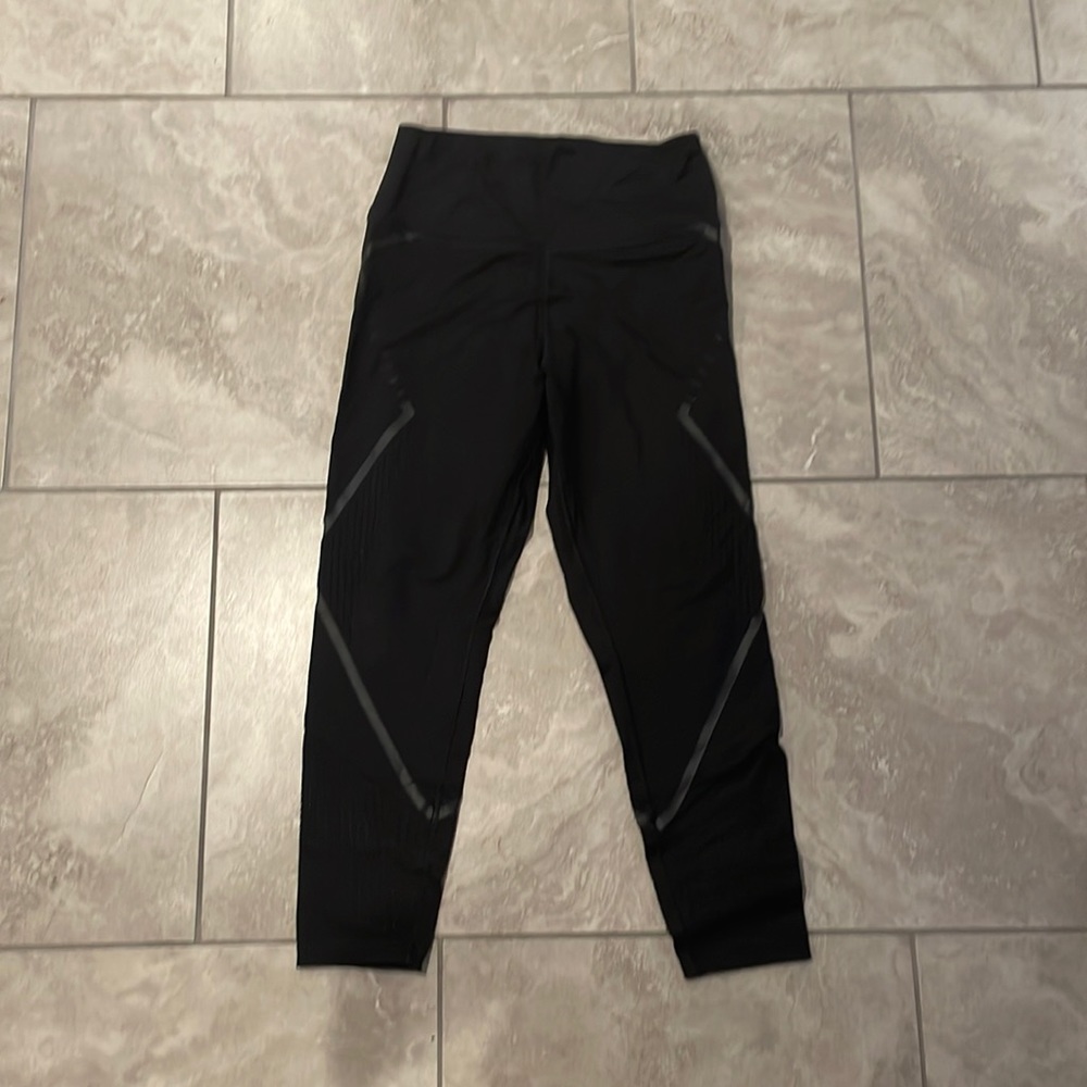 Black leggings